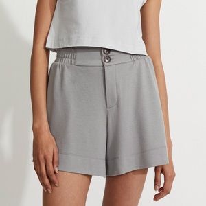 NWOT Varley Henderson Shorts (L)